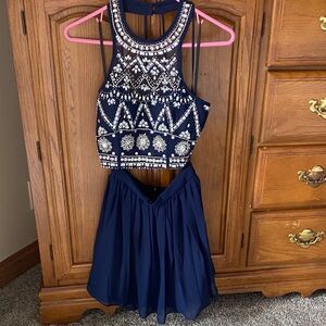 b. darlin halter v-neck ruched waist satin homecoming dress reviews Sexy Satin A-Line V-Neck Halter Open Back Homecoming Dress Custom Color / US 8